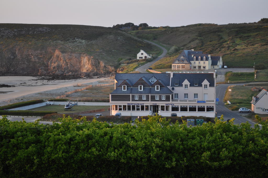 Hotel De La Baie Des Trepasses Plogoff Exterior photo